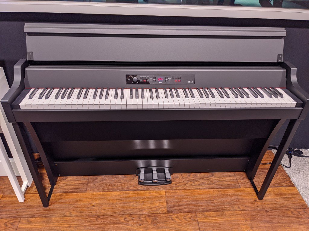 Korg G1 Air digital piano