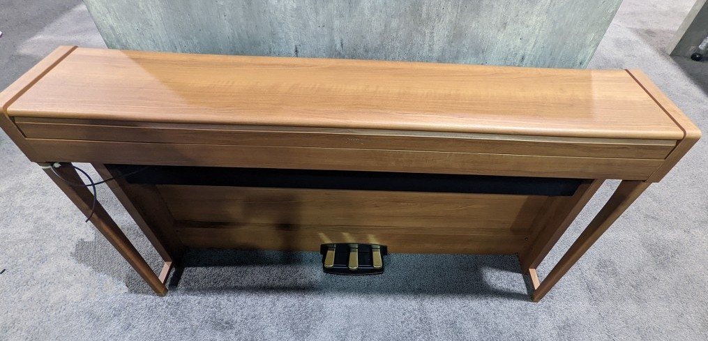 Korg Poetry - key cover closed